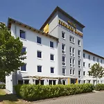 Koeln-west فندق كولونيا