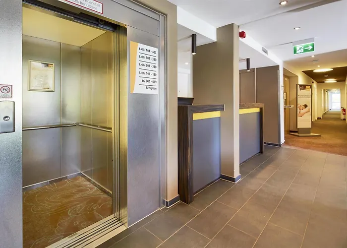 Koeln-west Hotel Keulen