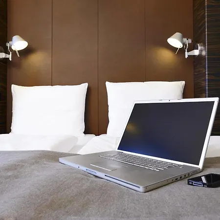 Koeln-west كولونيا