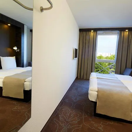 Koeln-west Hotel Cologne