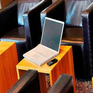 Koeln-west 3* ケルン